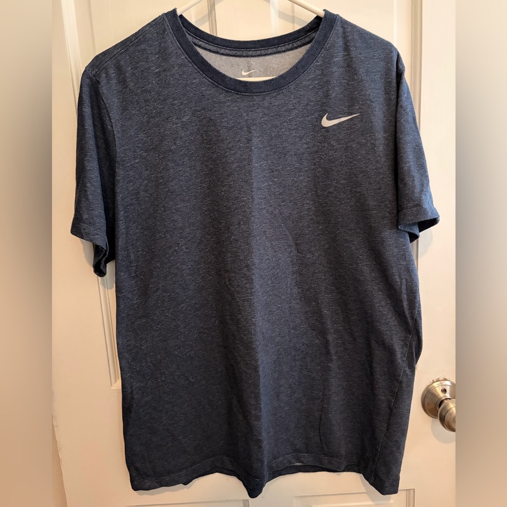 Men’s Nike Navy Tee, DRI-fit